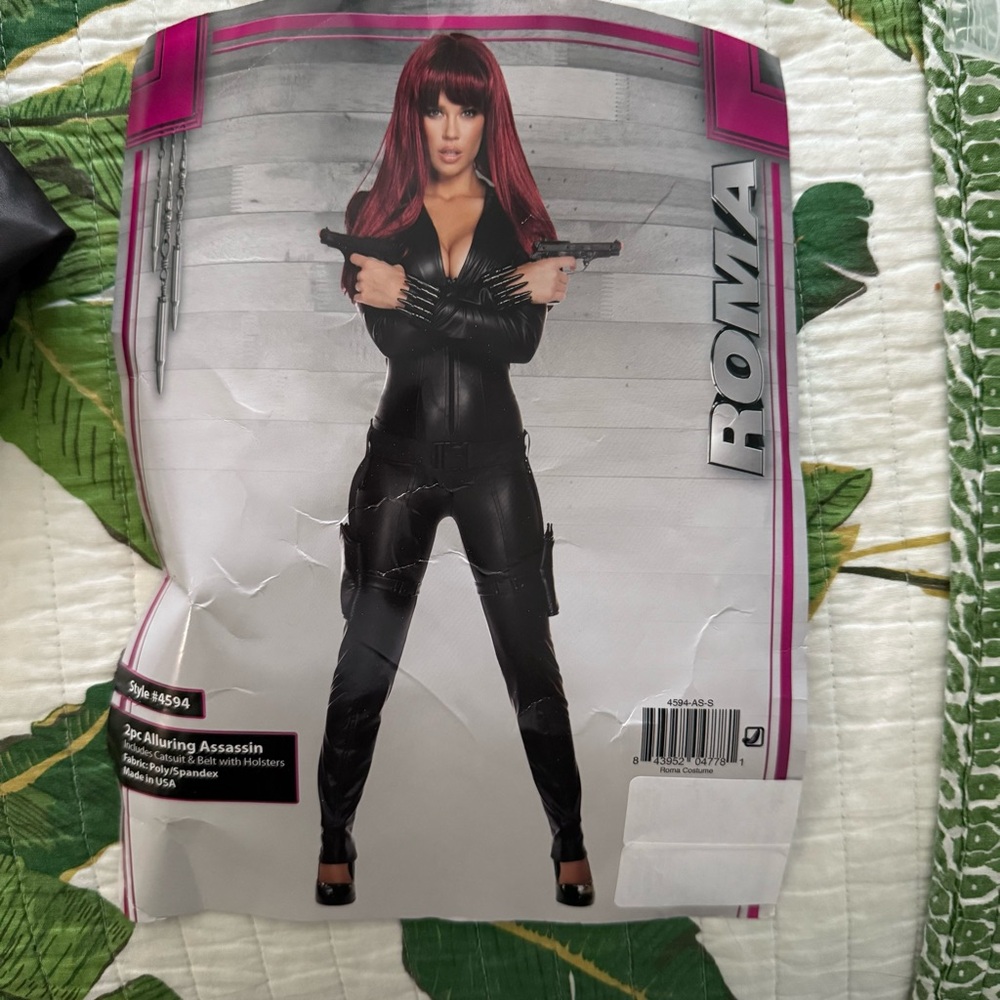 Roma Black Alluring Assassin Outfit